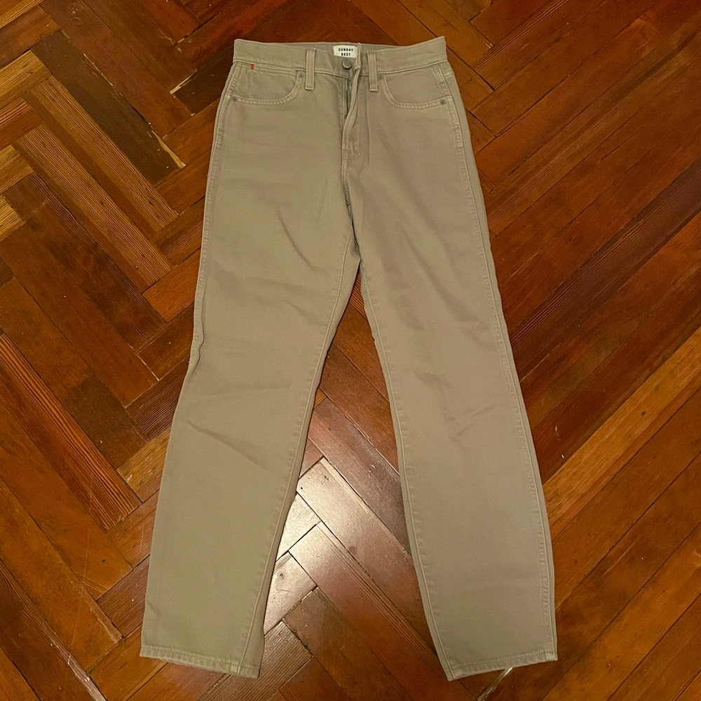 NWOT Aritzia Sunday Best Sage Green Vintage Jeans